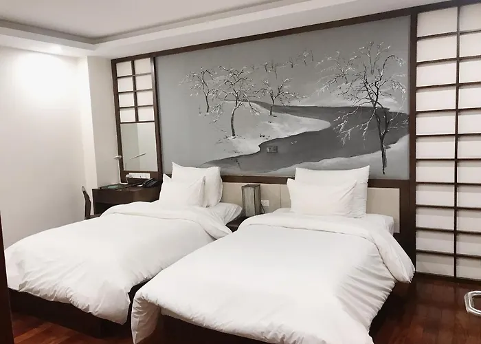 Brandi Fuji Hotel